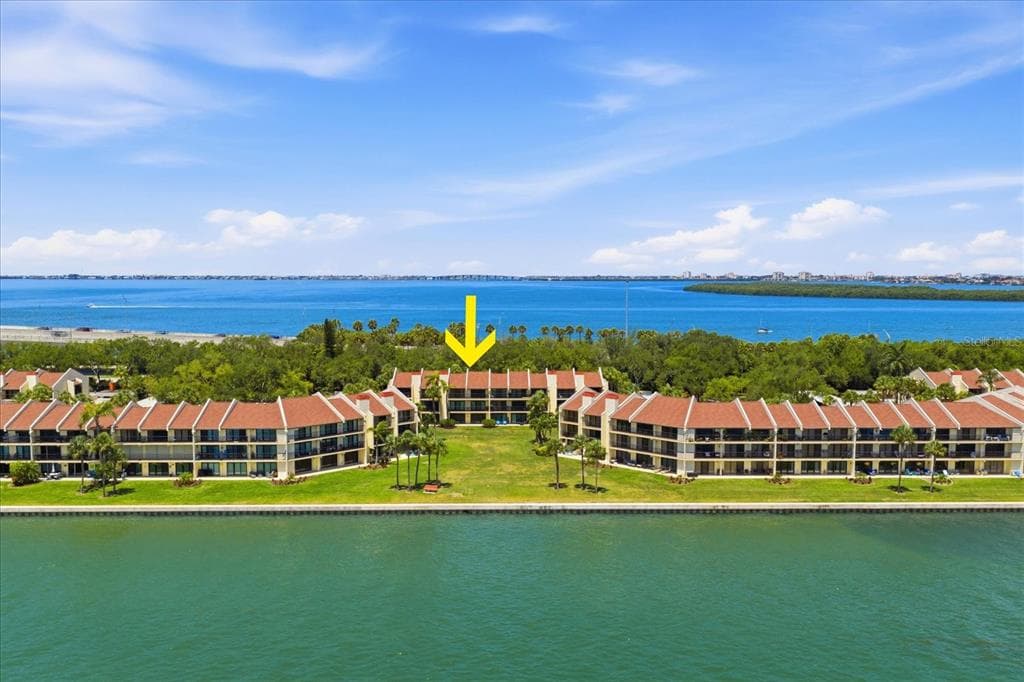 7530 SUNSHINE SKYWAY LANE S UNIT T30