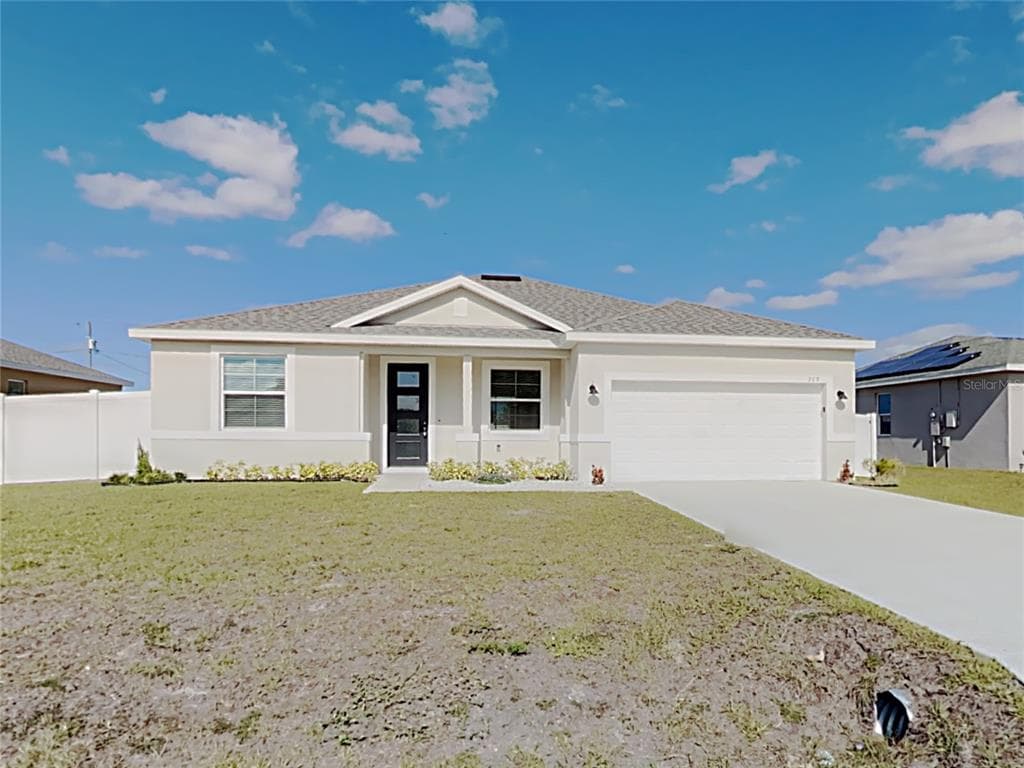 309 FERN COURT KISSIMMEE, FL 34759
