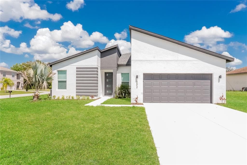 202 SNAPPER WAY KISSIMMEE, FL 34759
