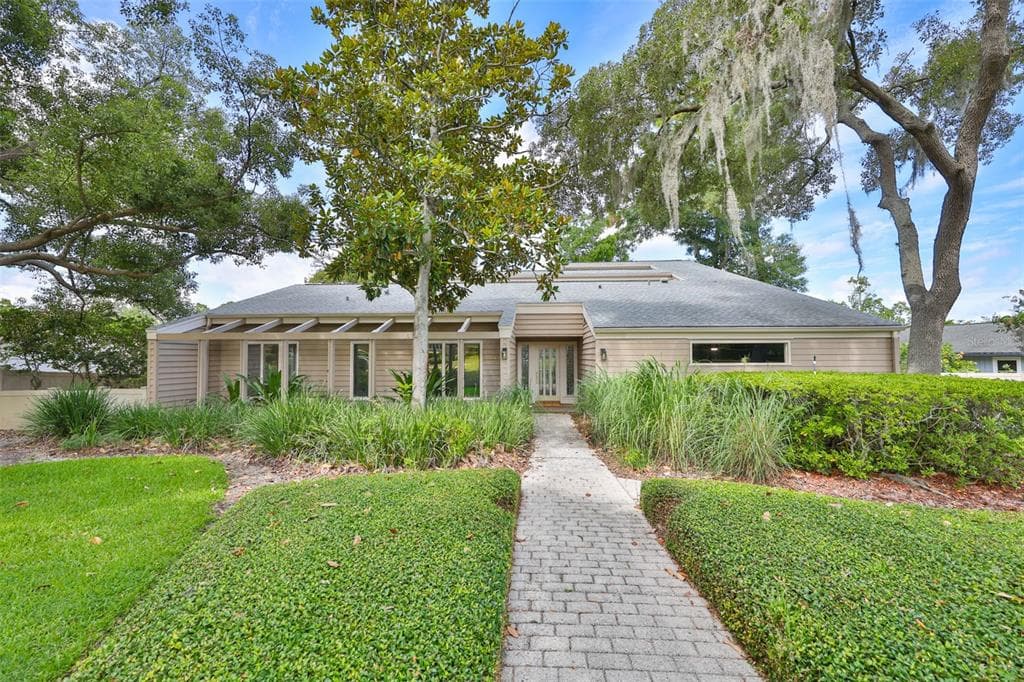 3148 AUTUMN DRIVE