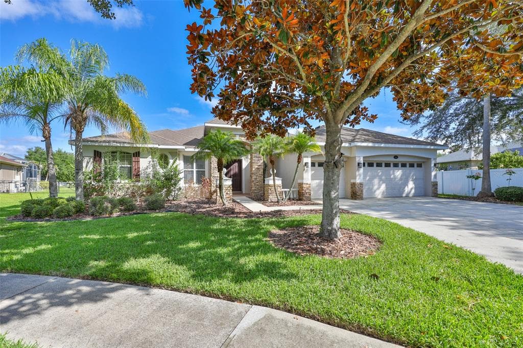 16508 AMBERWIND LANE LUTZ, FL 33558