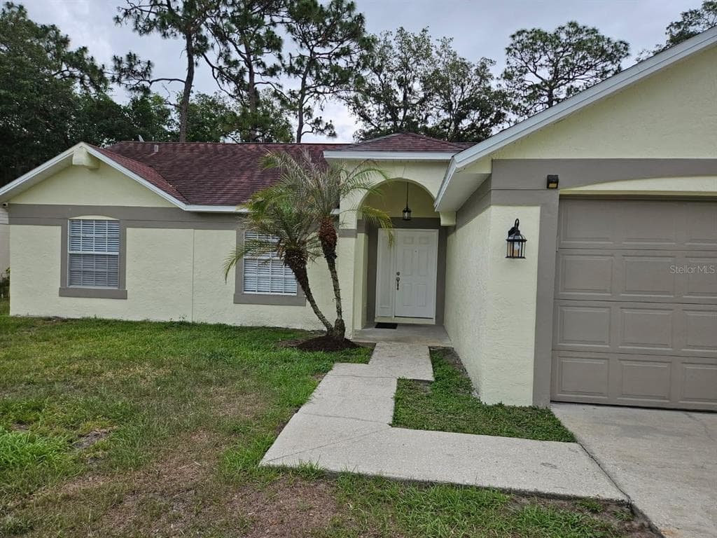 9687 LINGWOOD TRAIL
