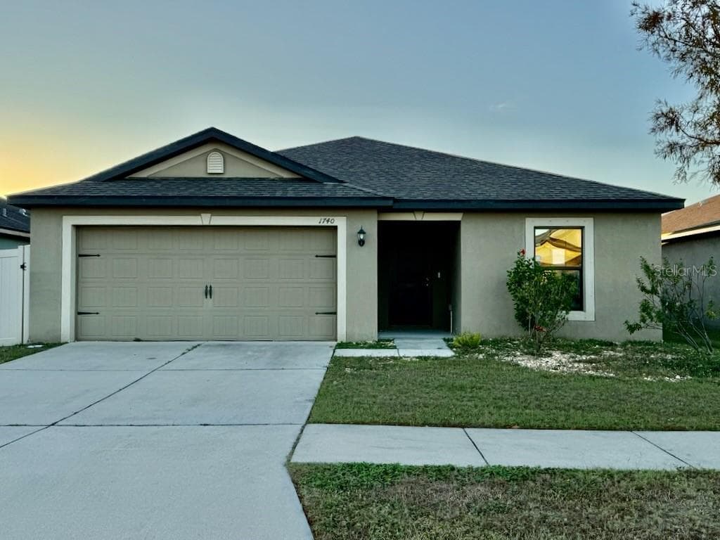 1740 CHATHAM GREEN CIRCLE