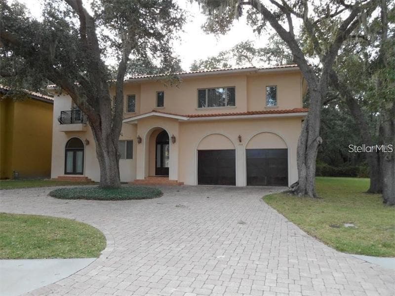 1974 FREEDOM DRIVE CLEARWATER, FL 33755