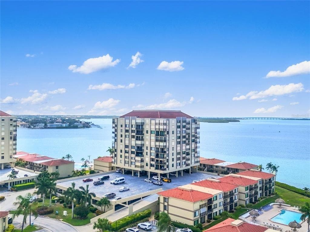 6372 PALMA DEL MAR BOULEVARD S UNIT 403 ST PETERSBURG, FL 33715