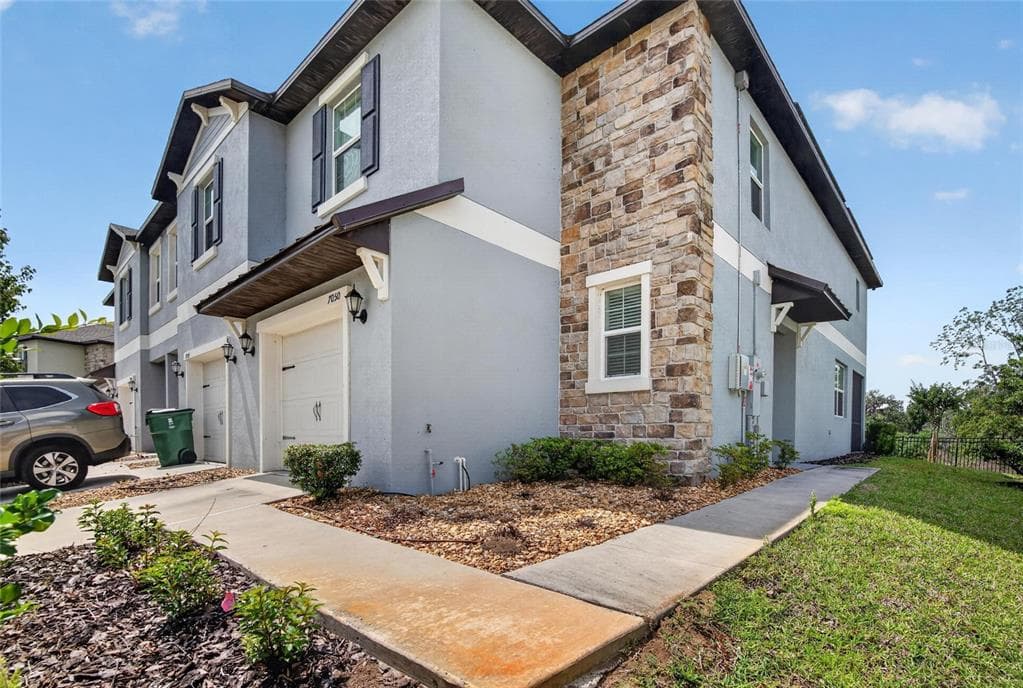 7050 RIPPLE POND LOOP ZEPHYRHILLS, FL 33541
