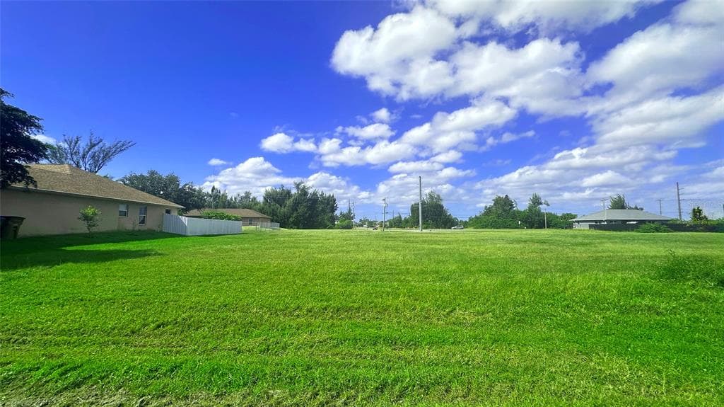 312 SW 15TH STREET CAPE CORAL, FL 33991