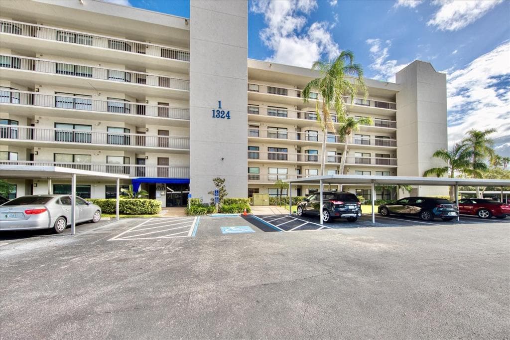 1324 PASADENA AVENUE S UNIT 204
