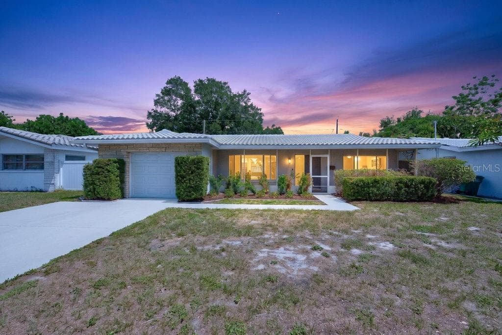2159 GREENBRIAR BOULEVARD CLEARWATER, FL 33763