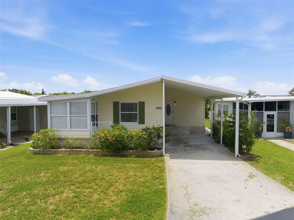 6826 MOUNT ORANGE DRIVE NE UNIT 383 ST PETERSBURG, FL 33702