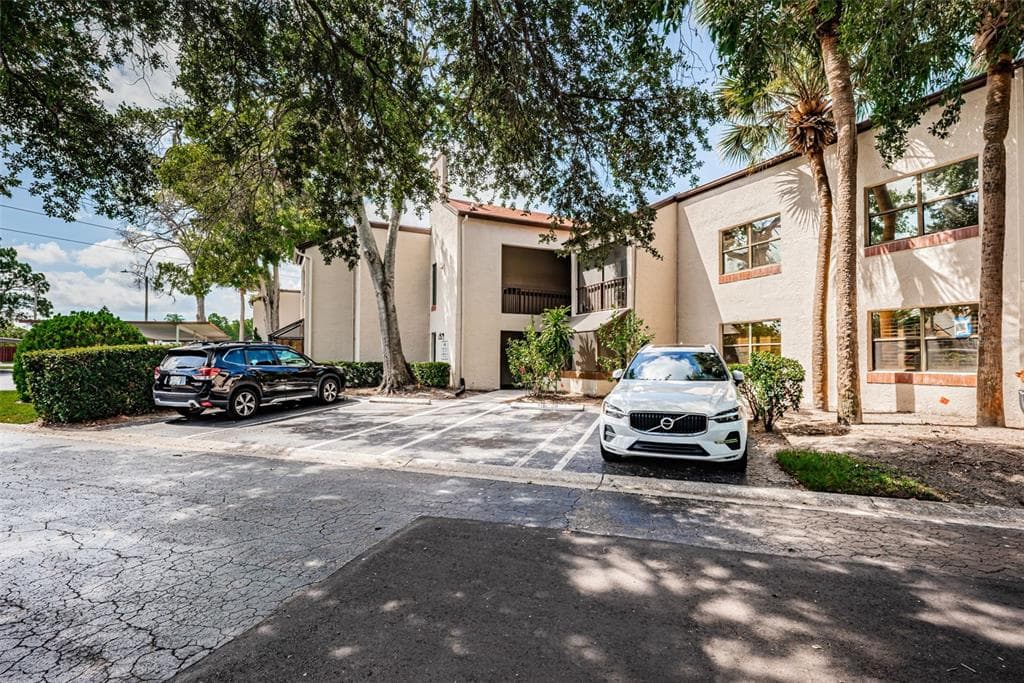 2971 ESTANCIA BOULEVARD UNIT 426 CLEARWATER, FL 33761