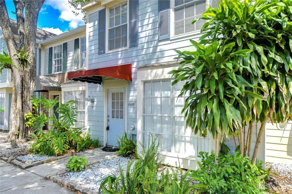 13937 FLETCHERS MILL DRIVE TAMPA, FL 33613