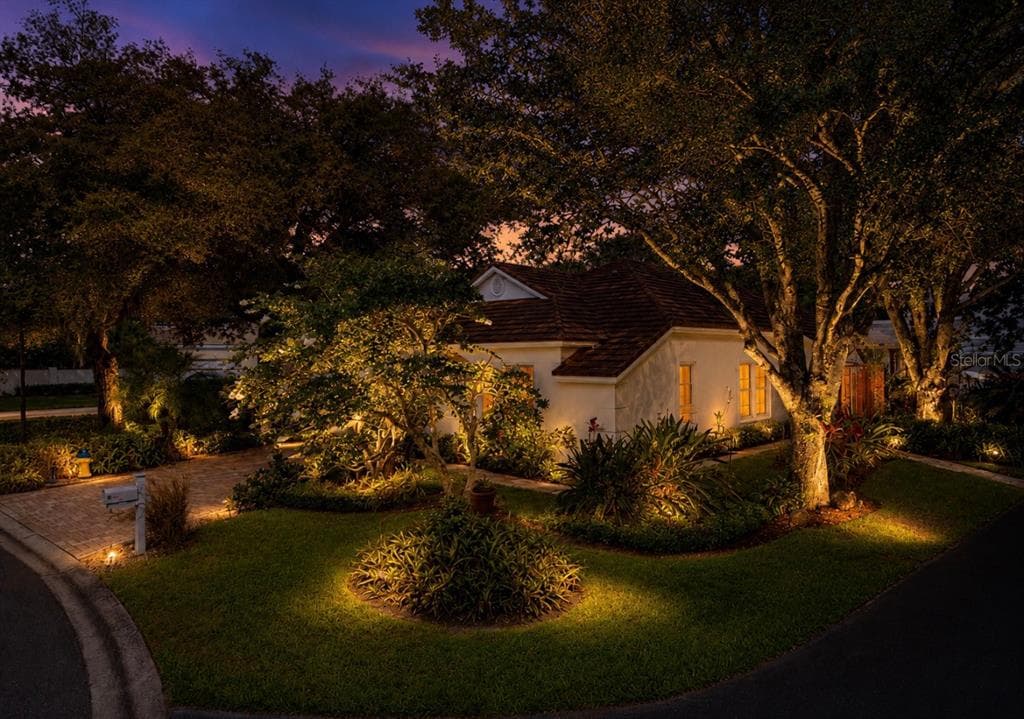 5204 GREEN FOREST COURT