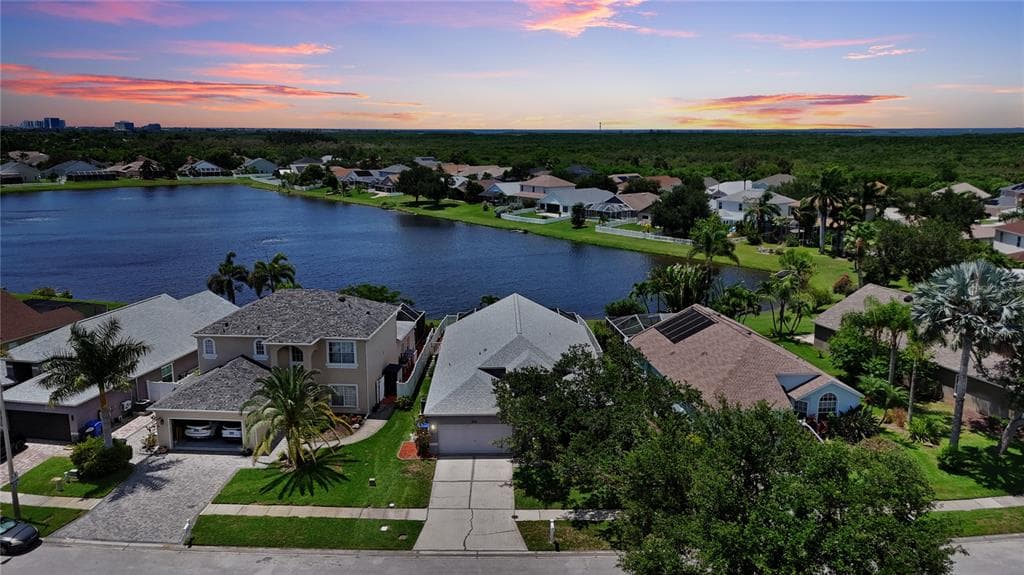 809 ADDISON DRIVE NE ST PETERSBURG, FL 33716