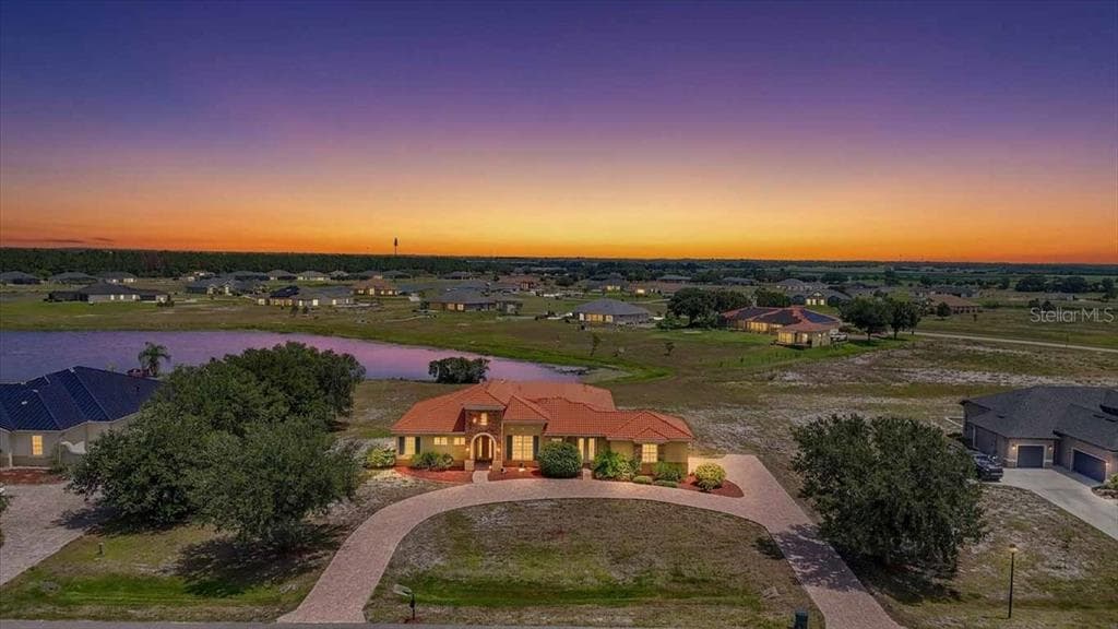 5218 LAKE TOSCANA DRIVE