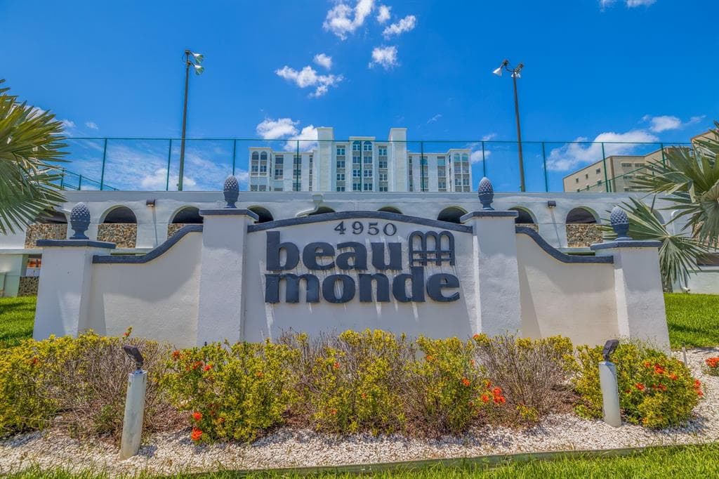 4950 GULF BOULEVARD UNIT 404 ST PETE BEACH, FL 33706