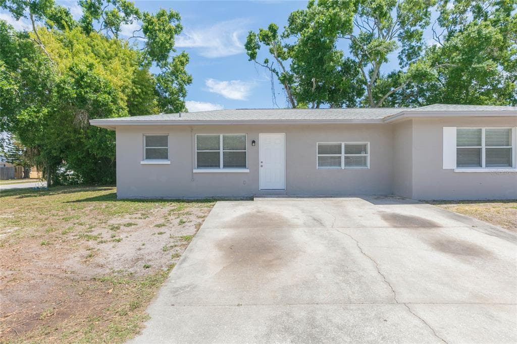 2600 52ND AVENUE N UNIT A ST PETERSBURG, FL 33714
