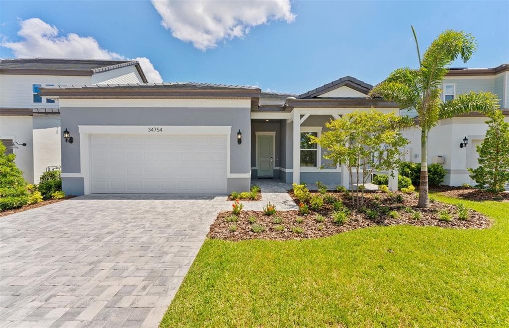 34754 LOWERY TRAIL ZEPHYRHILLS, FL 33541