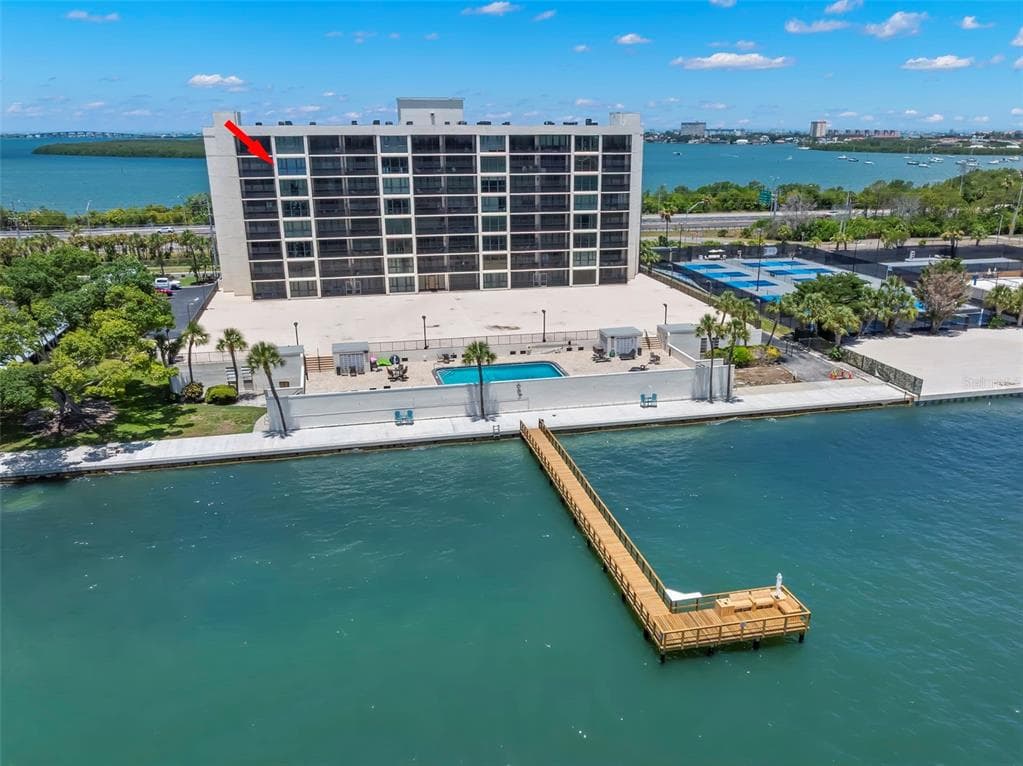 7100 SUNSHINE SKYWAY LANE S UNIT 703