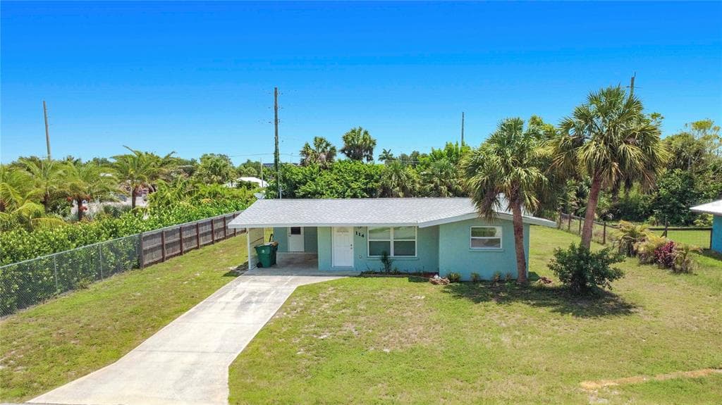 114 REVERE STREET NW PORT CHARLOTTE, FL 33952