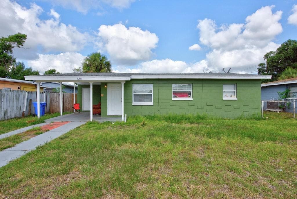 5205 S 82ND STREET TAMPA, FL 33619