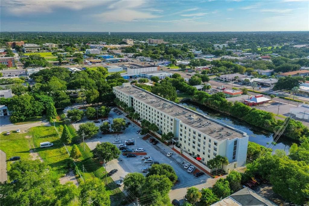 701 S MADISON AVENUE UNIT 312 CLEARWATER, FL 33756