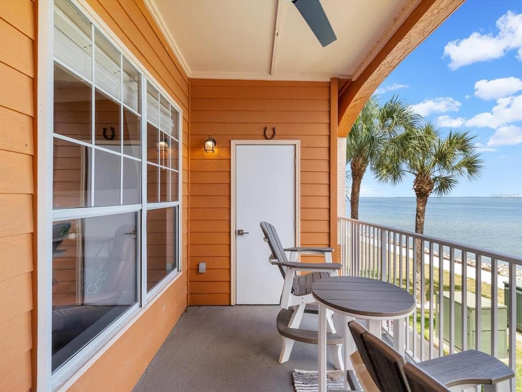 5000 CULBREATH KEY WAY UNIT 9-116 TAMPA, FL 33611