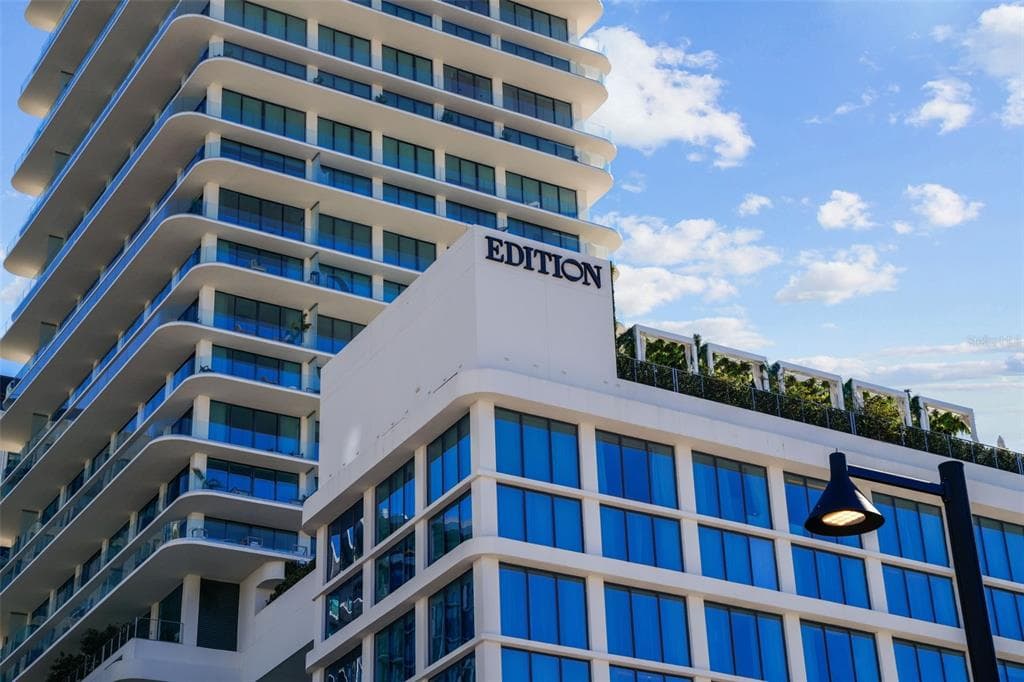 1000 WATER STREET UNIT 1002 TAMPA, FL 33602