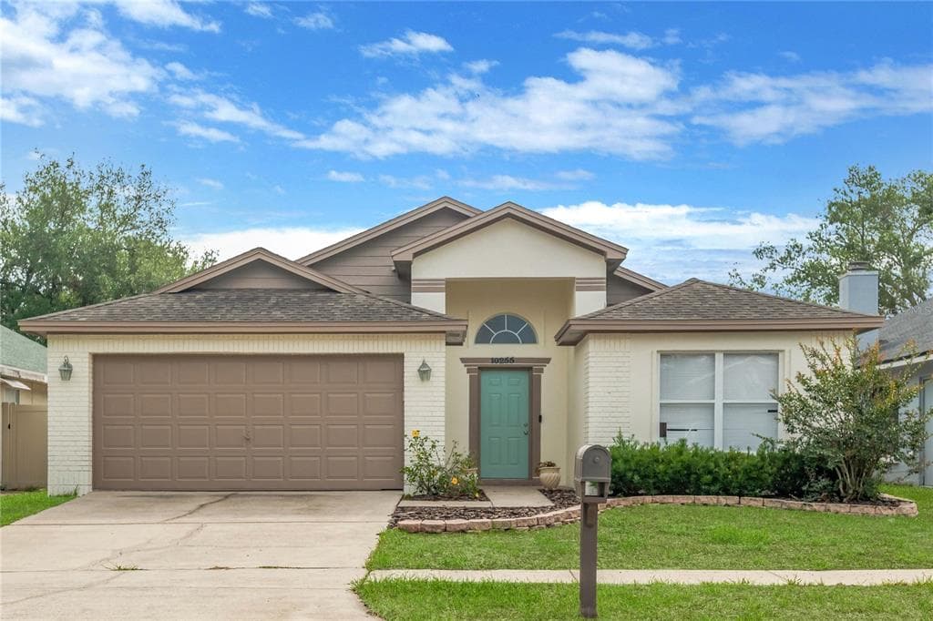 10255 ALLENWOOD DRIVE RIVERVIEW, FL 33569