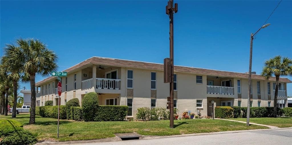 7003 SUNSET WAY UNIT 8