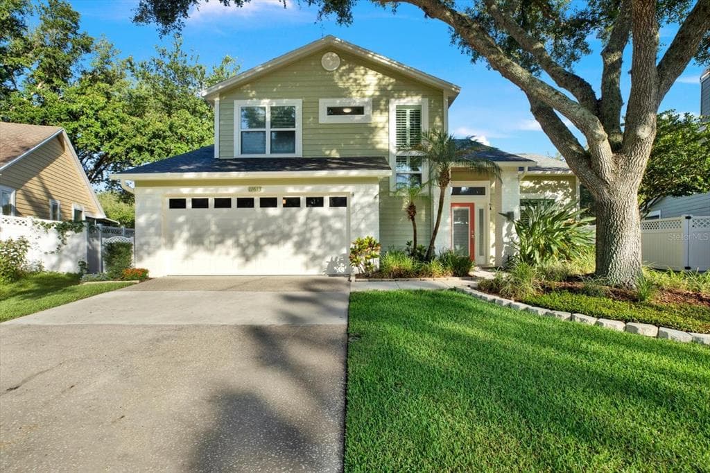 17613 ESPRIT DRIVE TAMPA, FL 33647