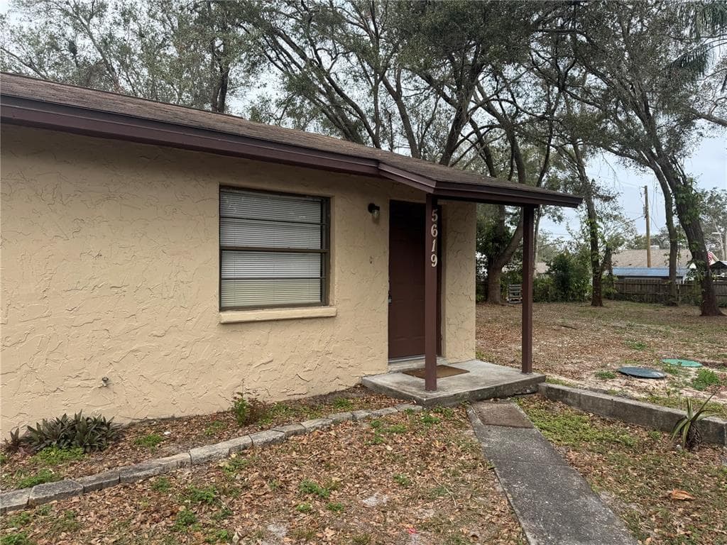 5619 PEACH AVENUE SEFFNER, FL 33584
