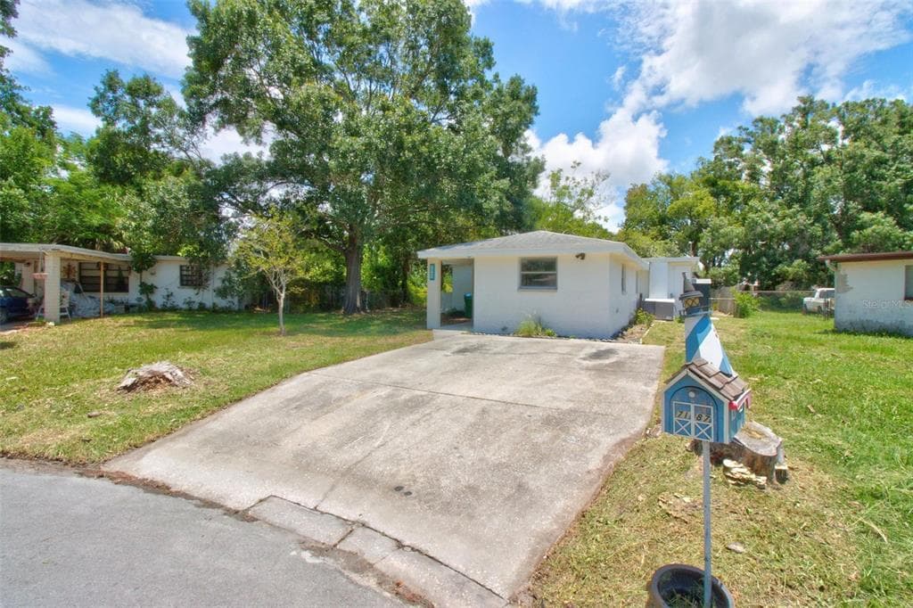 7187 111TH STREET SEMINOLE, FL 33772