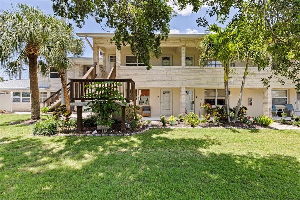 109 16TH AVENUE UNIT 3