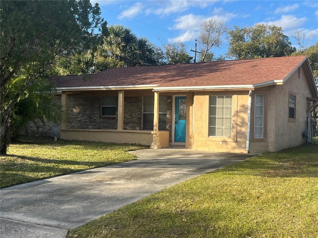 146 BOB THOMAS CIRCLE SANFORD, FL 32771