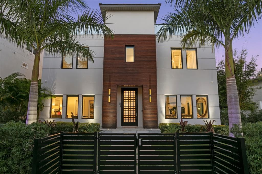 103 5TH AVENUE N ST PETERSBURG, FL 33701