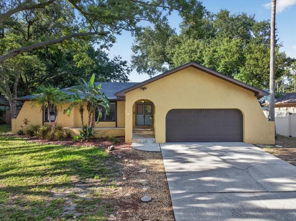 2883 MANDARIN PLACE