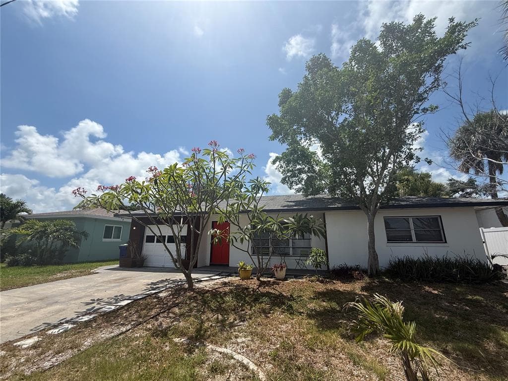 414 86TH AVENUE ST PETE BEACH, FL 33706