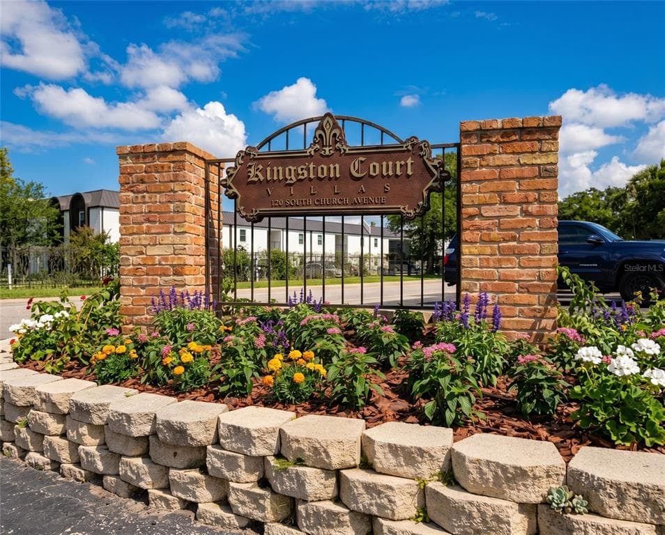 120 S CHURCH AVENUE UNIT 201 TAMPA, FL 33609