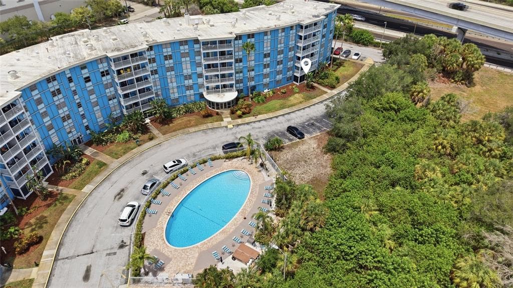 3315 58TH AVENUE S UNIT 103 ST PETERSBURG, FL 33712