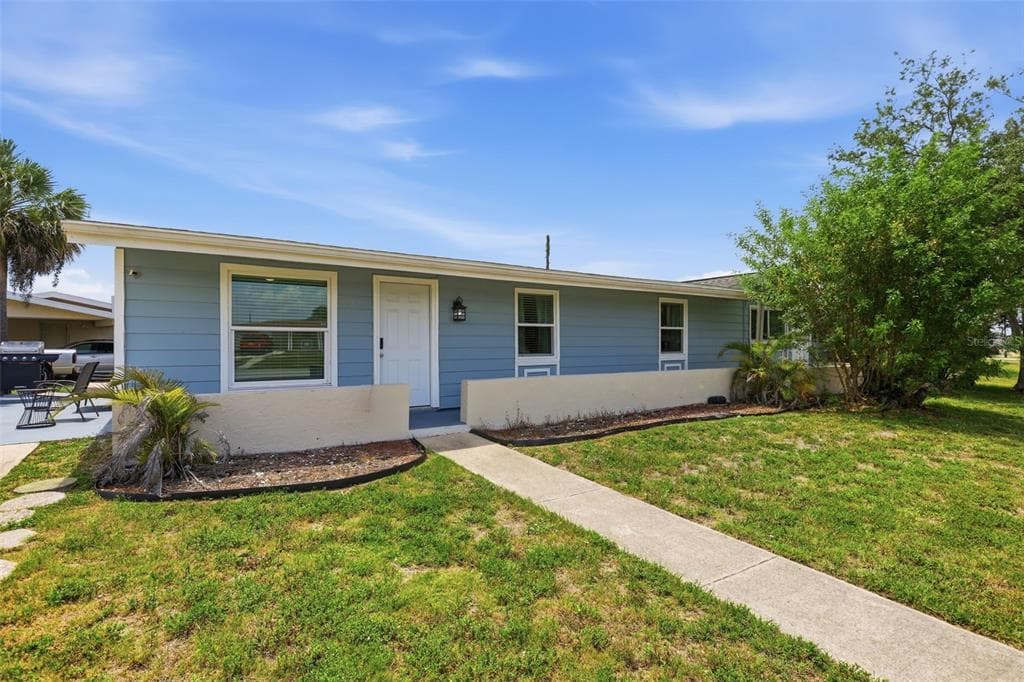 1598 NOBLE TERRACE PORT CHARLOTTE, FL 33952