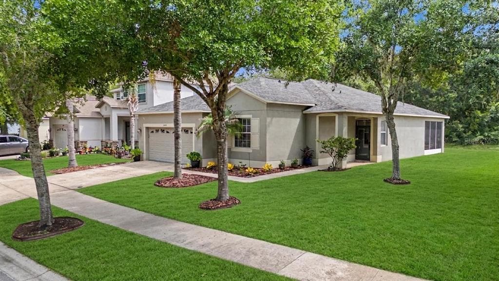 10634 LUCAYA DRIVE TAMPA, FL 33647
