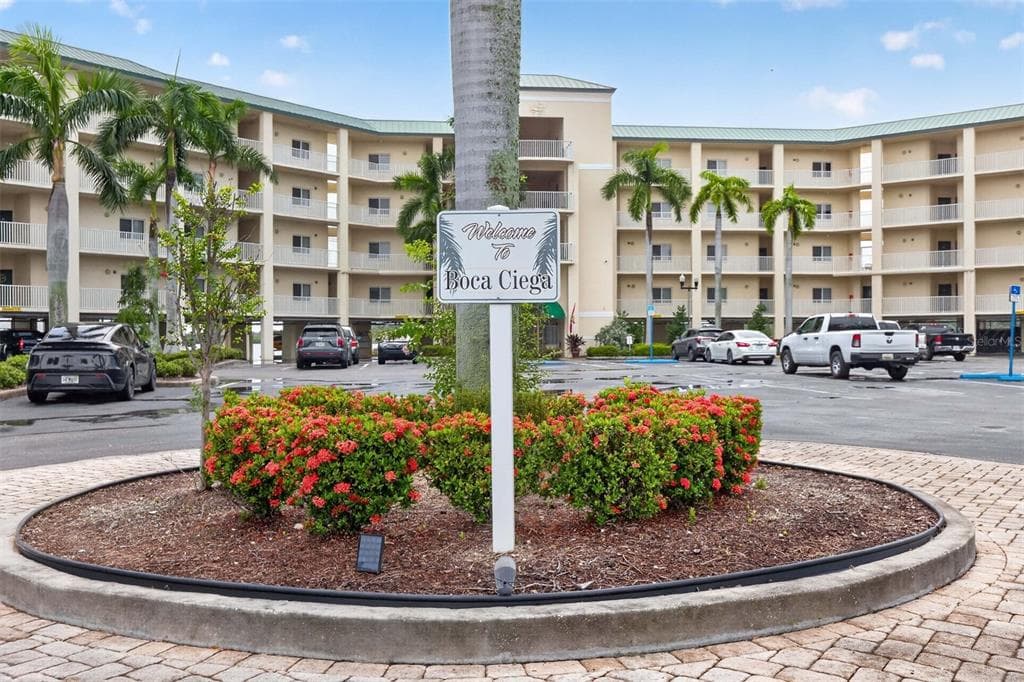 8800 BAY PINES BOULEVARD UNIT 216