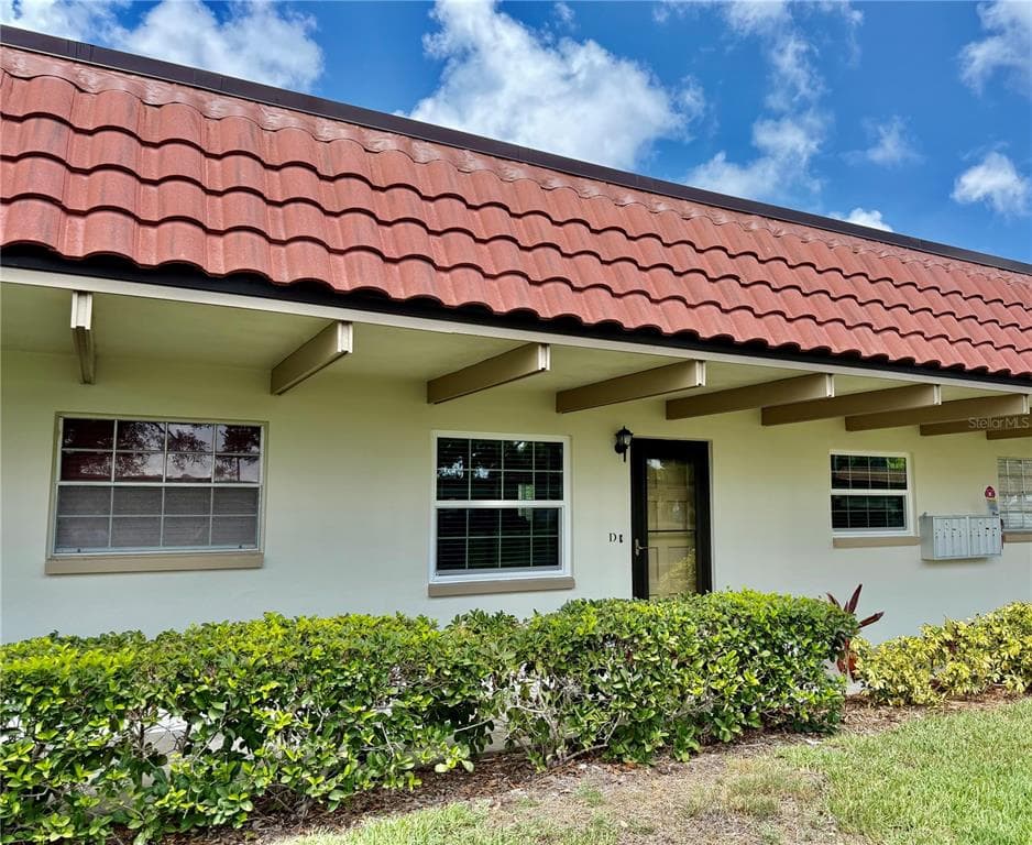 1701 PINEHURST ROAD UNIT 2D DUNEDIN, FL 34698