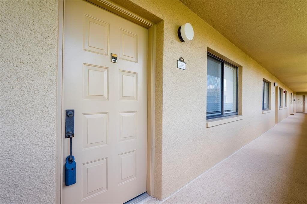 3062 EASTLAND BOULEVARD UNIT 406