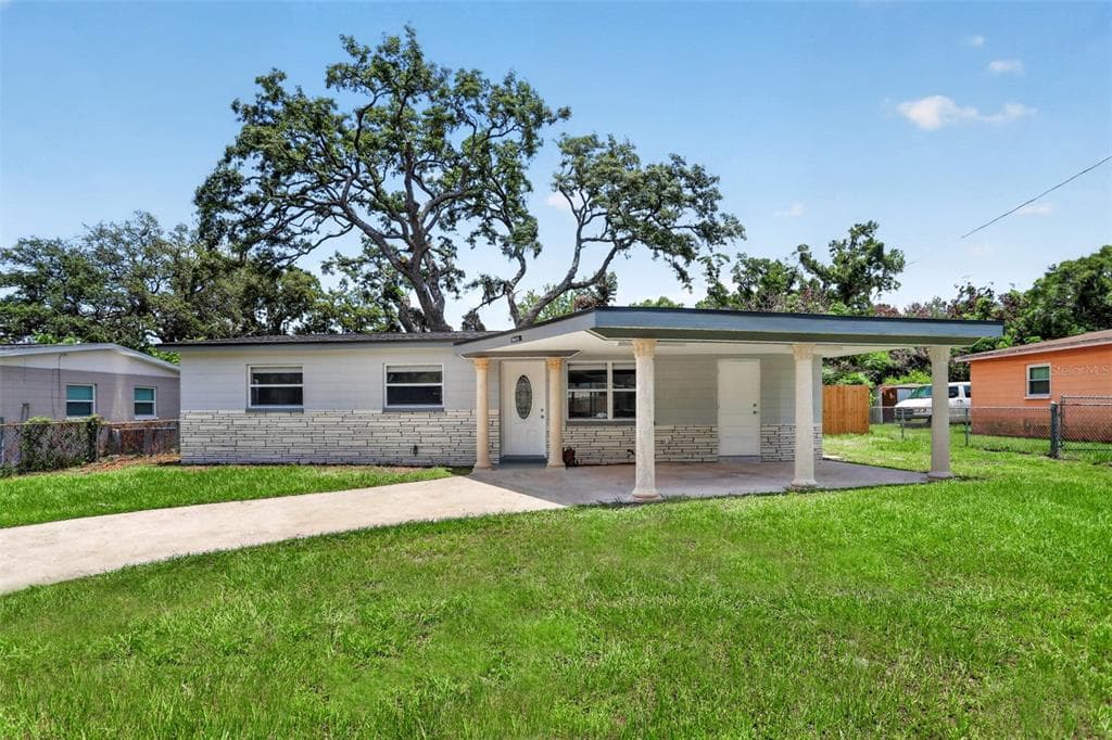 10405 N 22ND STREET TAMPA, FL 33612