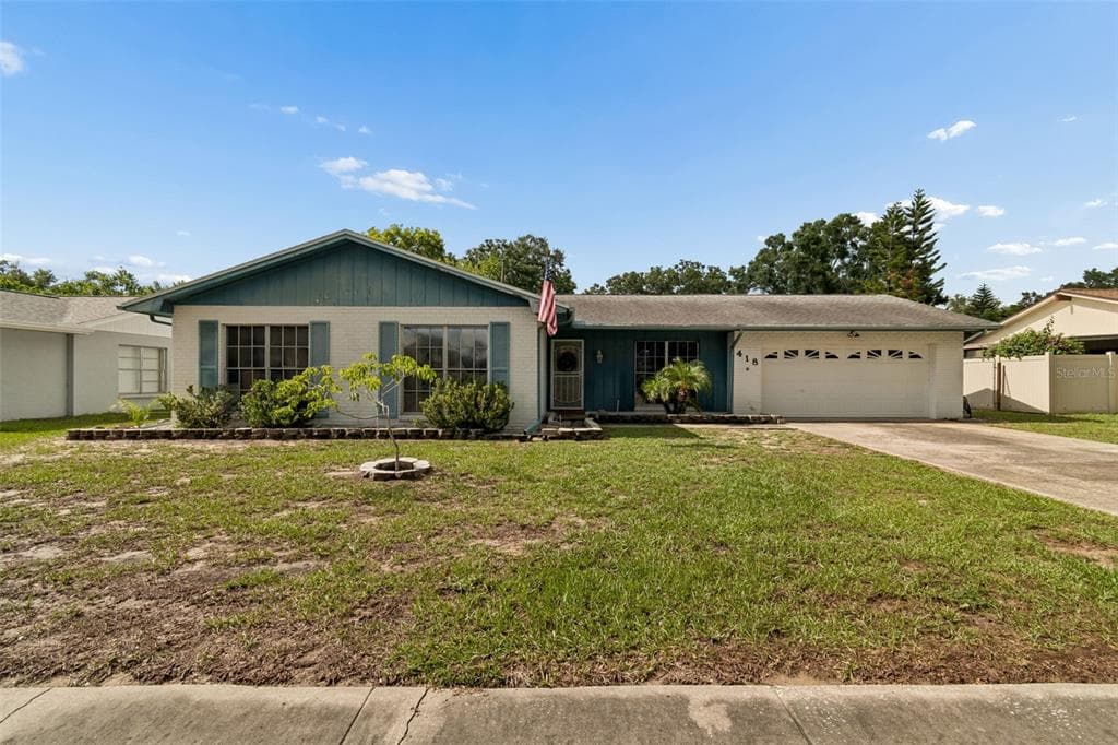 418 DEWOLF ROAD