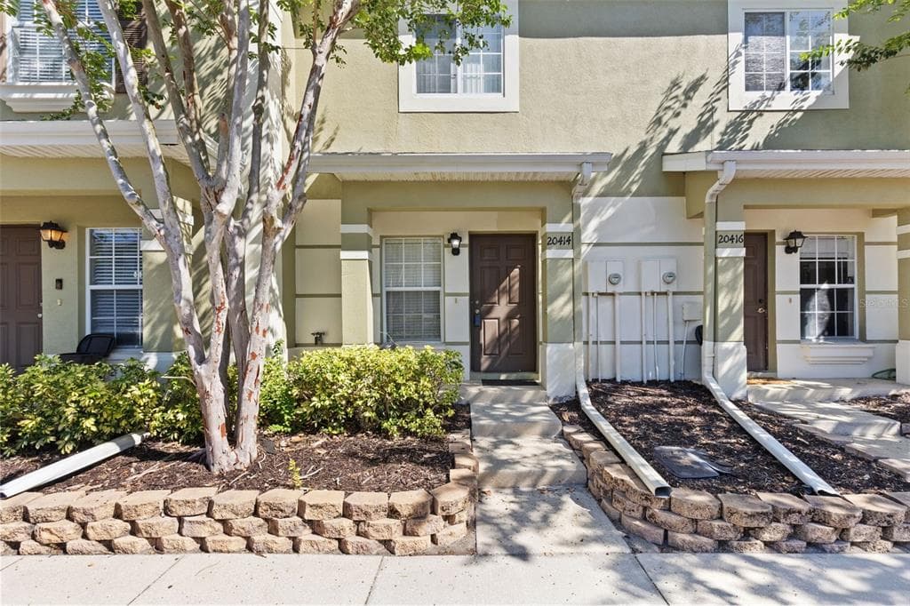 20414 BERRYWOOD LANE TAMPA, FL 33647