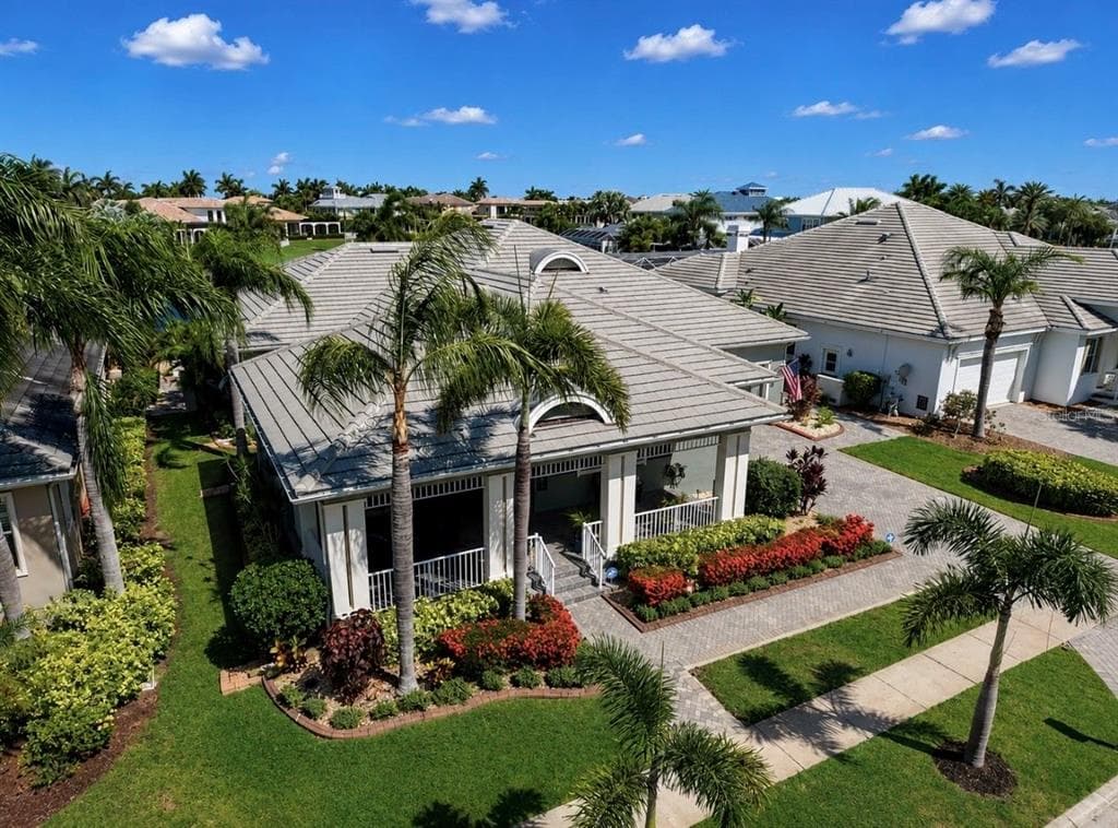 5416 MERRITT ISLAND DRIVE