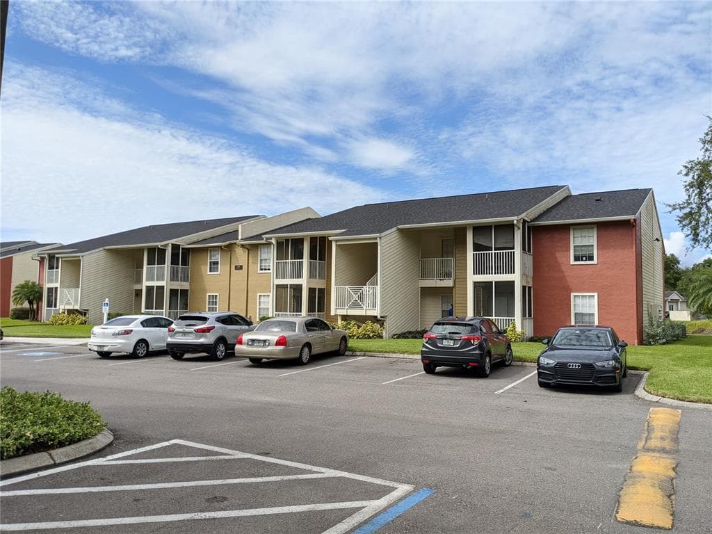 209 LAKE BROOK CIRCLE UNIT 103